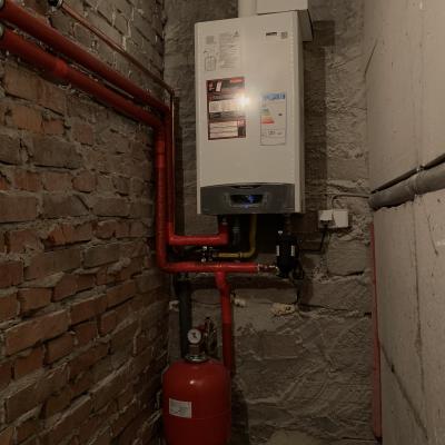 Montaż kotła gazowego Ariston